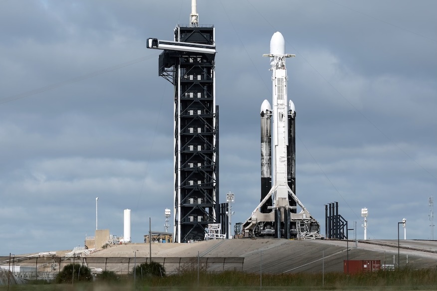 20231211 SpaceX Falcon Heavy USSF 52 AB tdpS6l SpaceX